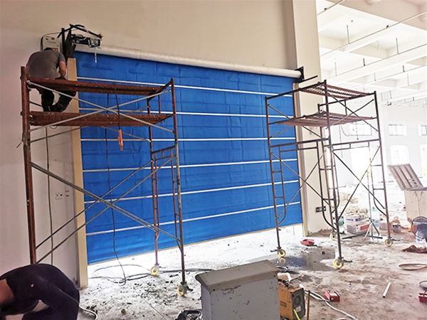 防火卷帘门安装过程